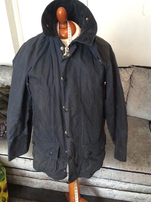 barbour beaufort navy