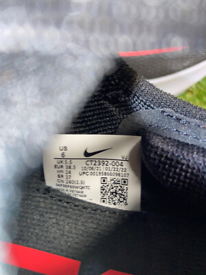 ナイキ NIKE　Zoom Fly 4 Barely Volt/Black Nike Zoom Fly 4 Running Shoes Barely Volt Black CT2401-700