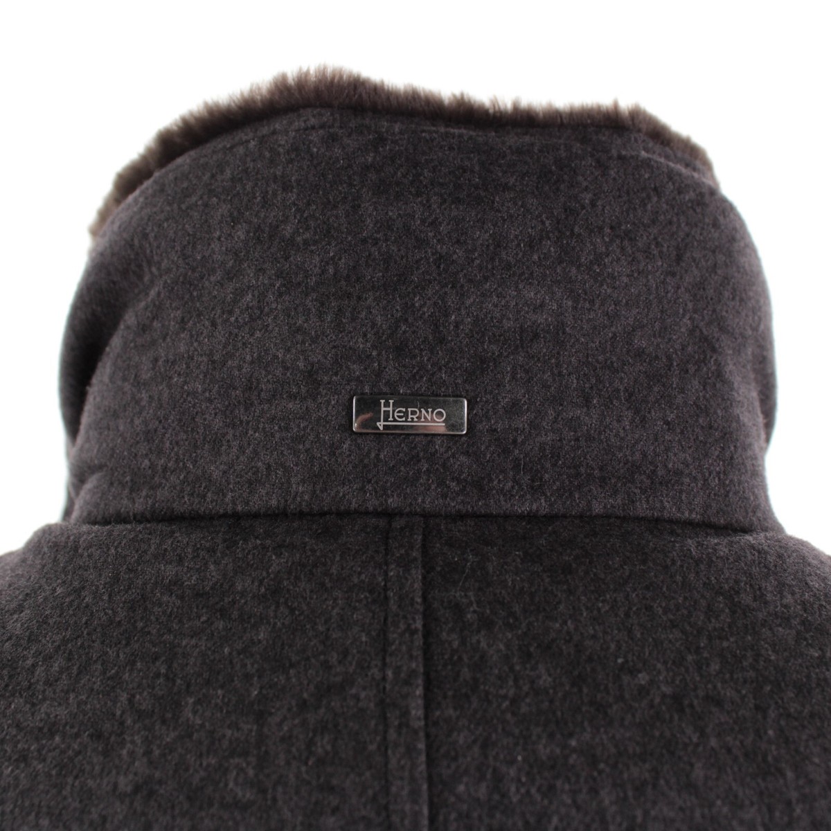 【関税&送料込み】Herno Fur Collar Down Jacket Herno NWOT Silk/Cashmere Down Jacket w Fur Collar Size 52 US