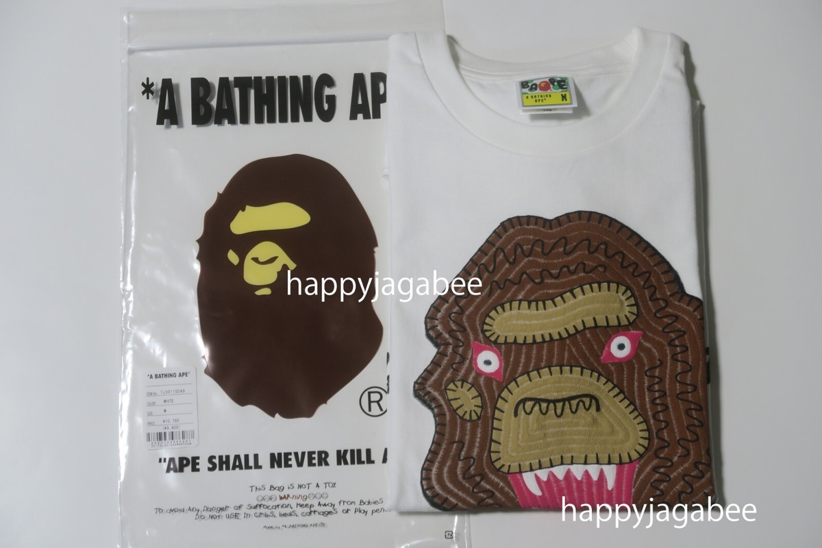 A BATHING APE Men's EMBROIDERY STYLE SOUVENIR LOGO TEE A BATHING APE Men's EMBROIDERY STYLE SOUVENIR LOGO TEE