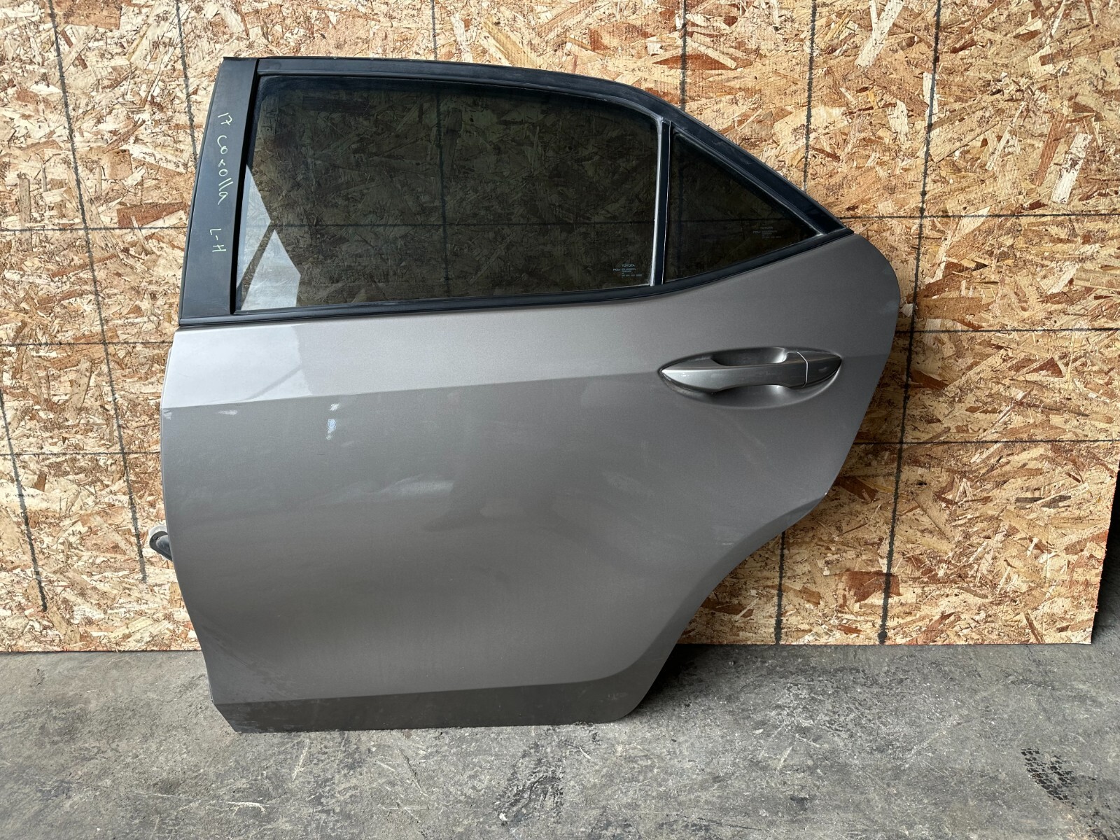 REAR LEFT DOOR TOYOTA COROLLA 20142019 REAR LEFT BROWN DOOR COMPLETE OEM eBay