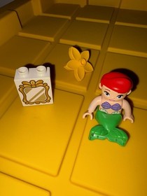 2013 LEGO DUPLO DISNEY SET# 10515-ARIEL'S UNDERSEA CASTLE