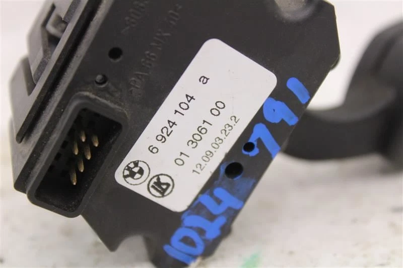 INTERRUPTOR CONTROL CRUCERO BMW 525i 530i 545i 645i 2004 04 2005 05 2006 06 1024791 Foto 4 de 4