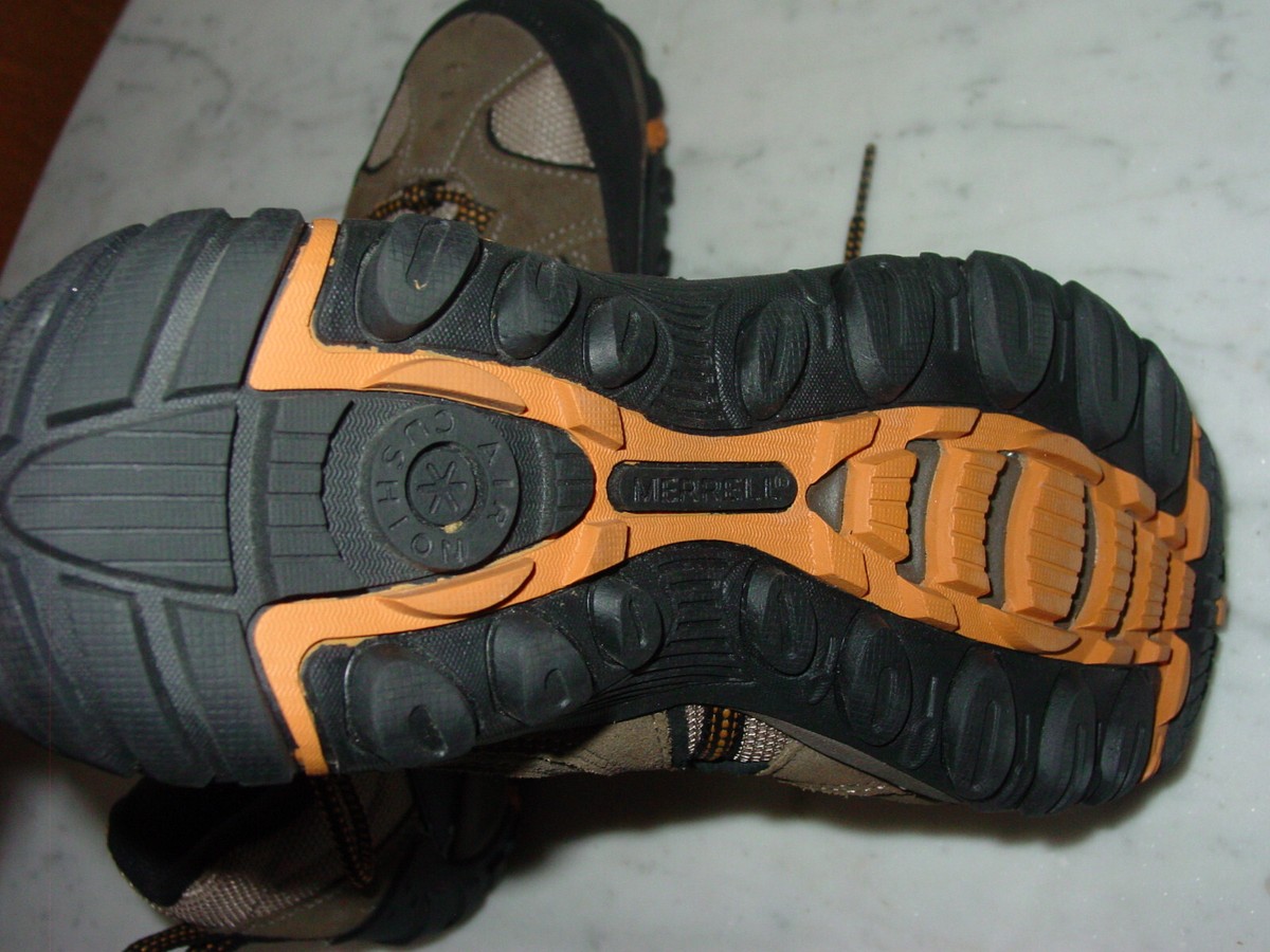 Merrell Yokota Trail Waterproof J085302 Walnut Hiking Shoe  display picture 2