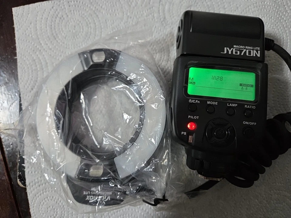 Flash anular macro Viltrox JY-670N, for Nikon (JY-670N) and Canon (JY-670C). - Image 2 of 4