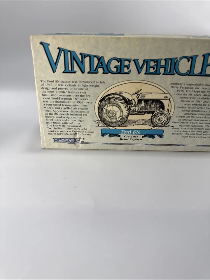Ertl Ford 8N Tractor Red Loader Vintage Vehicle made USA  1/43 FD-2512-1HEO-R-B - Image 2 of 4