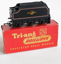 TRIANG RAILWAYS (R30) PRINCESS VICTORIA TENDER BLACK LIVERY   (BOXED)