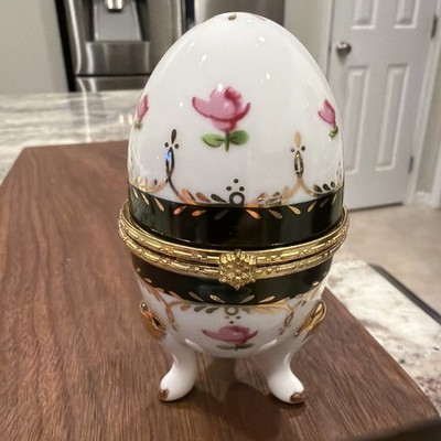 Porcelain Egg Trinket Box Floral Gold Hinged Footed Jewelry Decor 