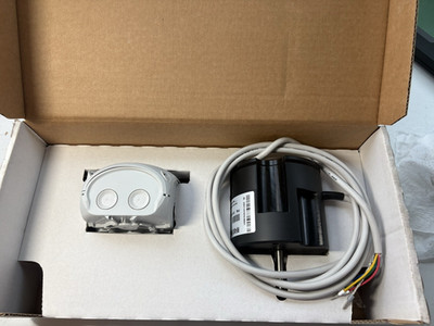 Simrad RF45X Medium Duty Rudder Feedback Sensor 22011415 new with open box