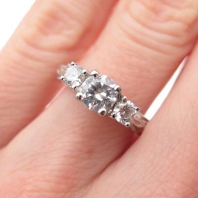 ROSS SIMONS 925 Sterling Silver Round-Cut C Z Engagement Ring Size 6