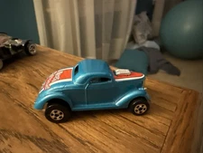 Hot Wheels The Hot Ones Neet Streeter Metallic Teal Blue BW Blackwall 2011 Ford