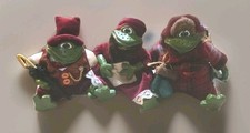 Russ Berrie Kathleen Kelly - Sitting Frogs Set Of 3 Lily, Leopold, Yukon