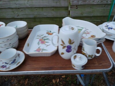 Evesham royal worcester Fine China collection | eBay
