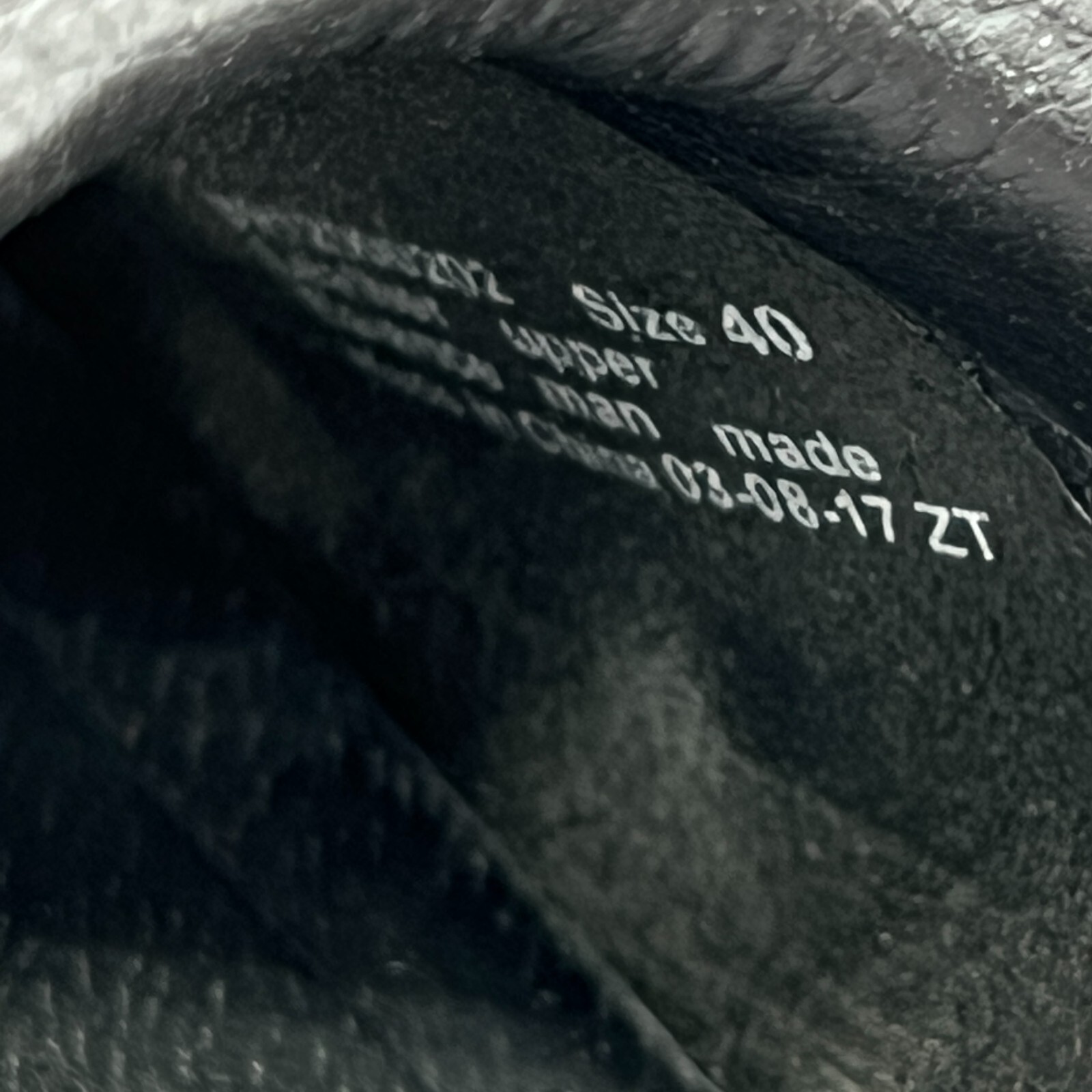 Dansko Shoes Women's Heel Clogs Black Leather  Size 40  (US Size 9.5-10)  [23]