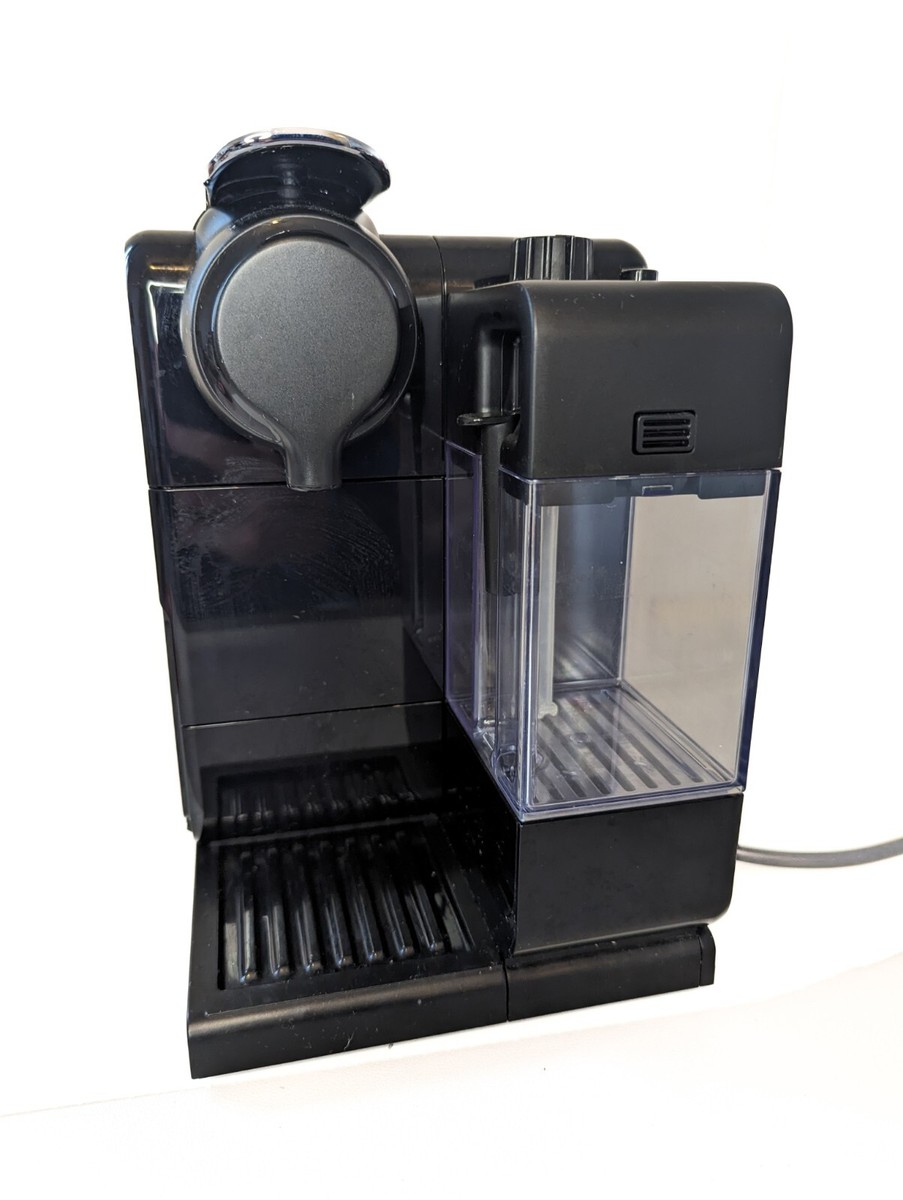 Nespresso Coffee Machine by De'Longhi Great Condition Matte  Black - Main Image