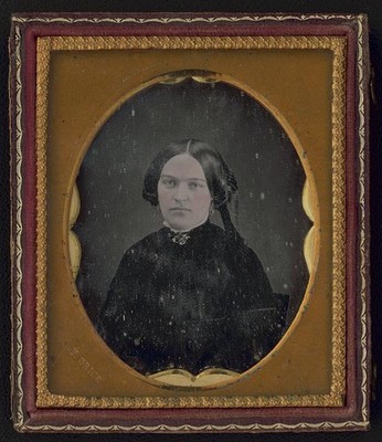 Rochester New York 1850s Unidentified Woman Seated Portrait Brooch Dress