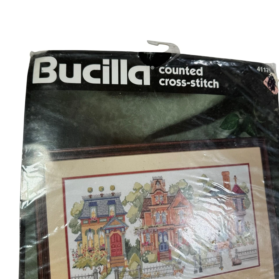 Raro Kit De Colección 1995 Bucilla Contado Punto de Cruz Diamond Avenue 18"X10" 41175 Foto 4 de 4