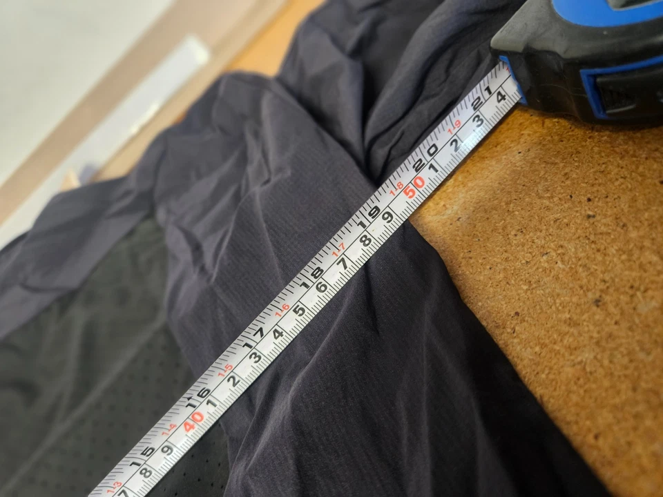 Chaqueta cortavientos Giro Chrono Expert para hombre, talla: M, venta al por menor $130 (#320) Foto 4 de 4