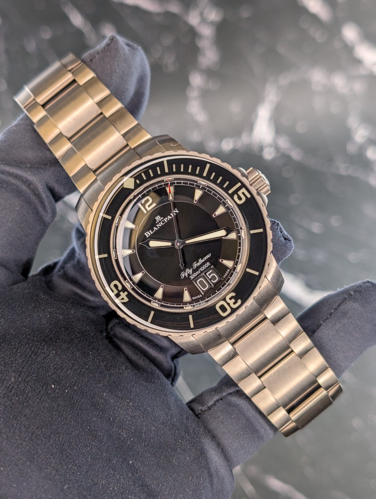 Blancpain Fifty Fathoms Grande Date Titanium Black 5050 12B30 B52A Complete Xtra image 4