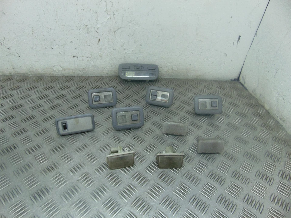 Toyota Previa Interior Roof Courtesy Light Lamp Set Mk2 2001-2007N - Image 4 of 4