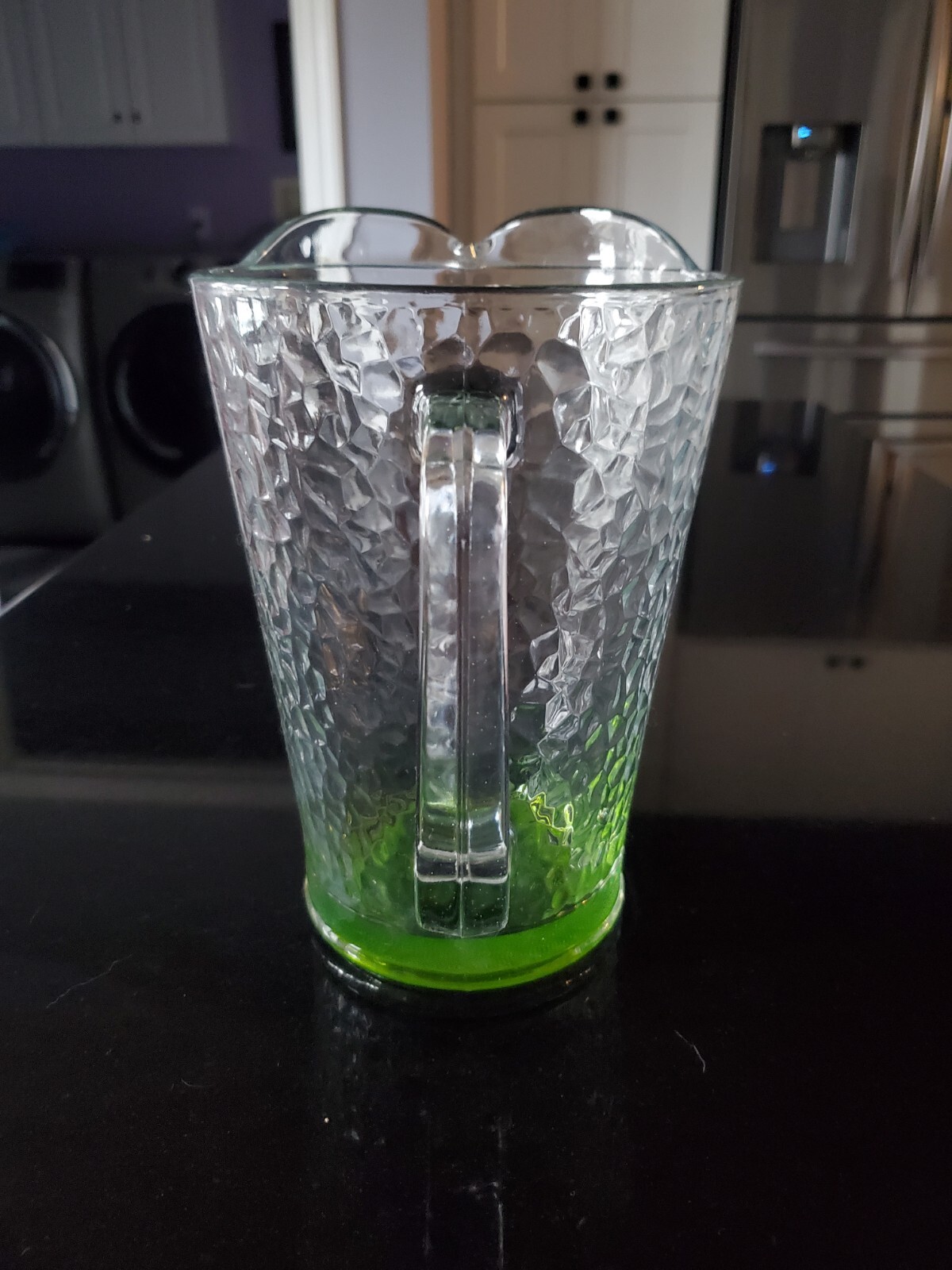 VINTAGE CRISA LARGE 8.75" CLEAR LIME GREEN HAMMERED GLASS PITCHER SQUARE HANDLE