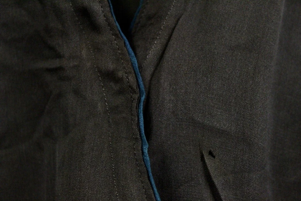 Blusa mediana eduardiana antigua gris seda con ribete turquesa busto de paloma L XL Foto 4 de 4