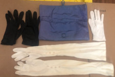 Lot of 2 Vintage Pairs of Gloves 1 Regular 1 Long With Buttons in Soft Case