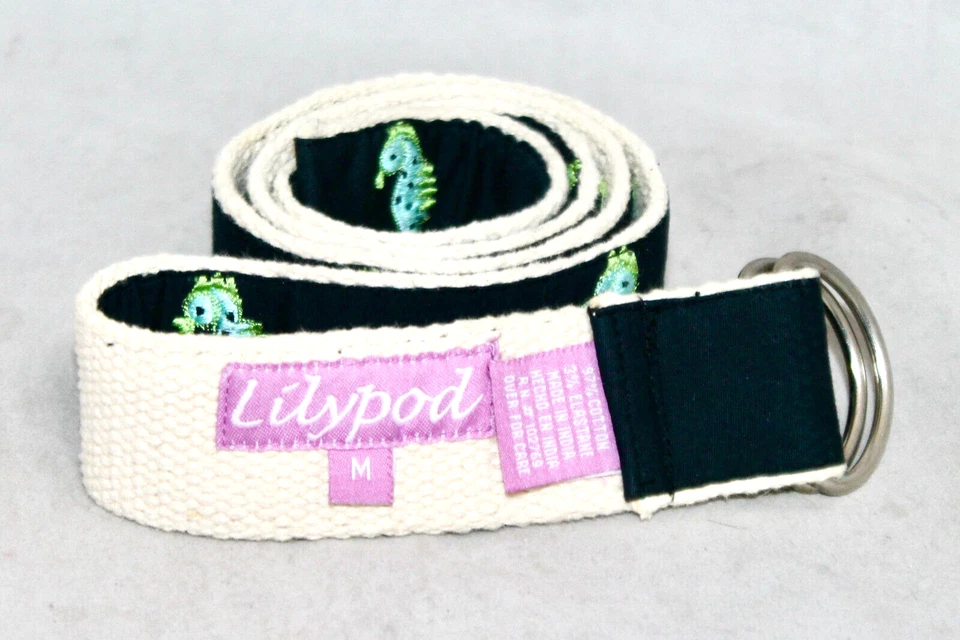 LILYPOD Seahorse Doble Anillo en D Cinturón Club Para Mujer Mediano Azul Marino Telaraña Lona Foto 2 de 3