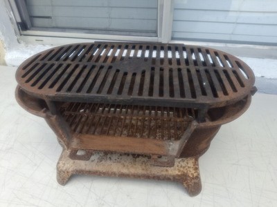 Lodge Sportsman Cast Iron Hibachi Grill Vintage Portable Charcoal