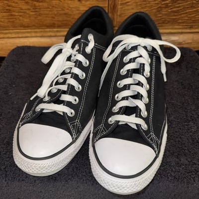Converse Chuck Taylor All Star Low top sneakers in black and  display picture 2