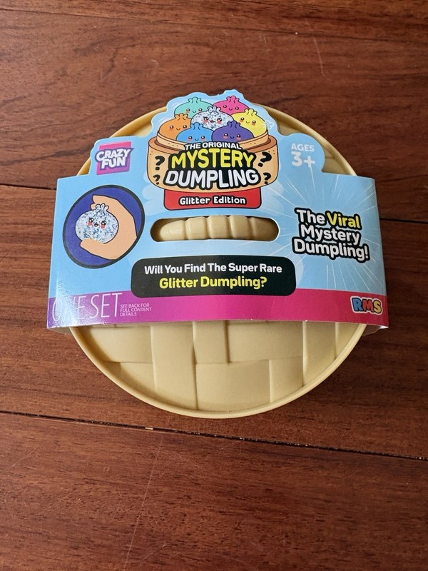 Crazy Fun Mystery Dumpling Glitter Edition Blind Pack Orange/Beige 3+