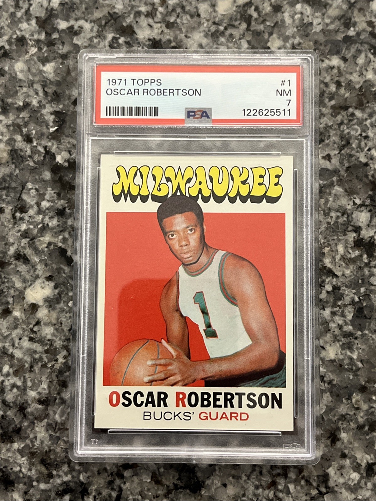 1971 Topps Oscar Robertson PSA 7 1 Bucks