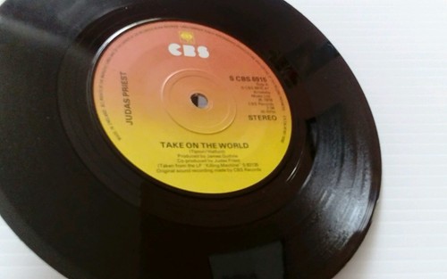 Judas Priest - Take On The World / Starbreaker - Vinyl Single ex - Picture 5 of 5
