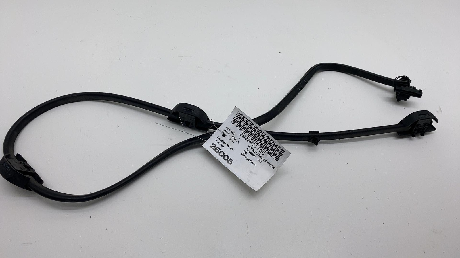 2021 BMW 530e B46X Front Windshield Wiper Washer Nozzle Jet Sprayer Hose Line