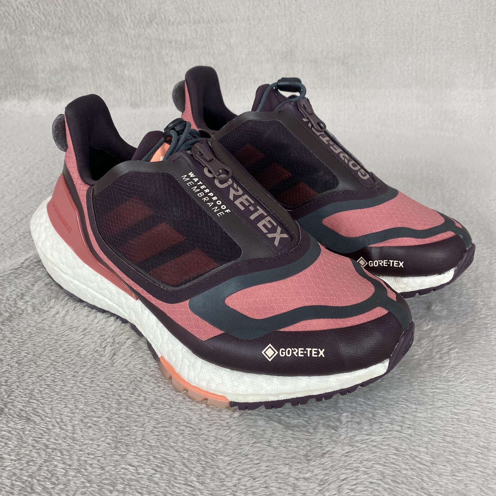adidas Ultraboost 22 GoreTex Women's Running Shoes S… Gem