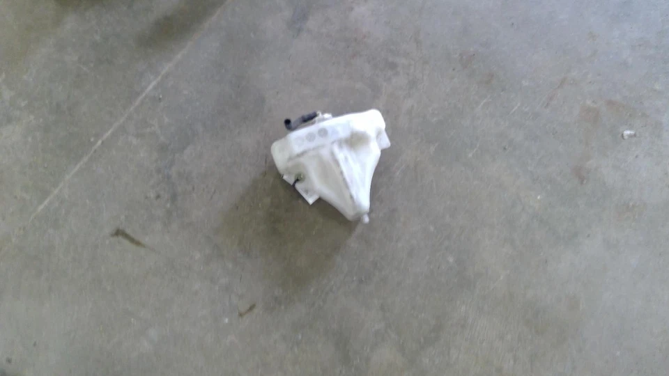 Used Engine Coolant Reservoir fits: 2005 Honda Accord  Grade A - Image 2 of 4