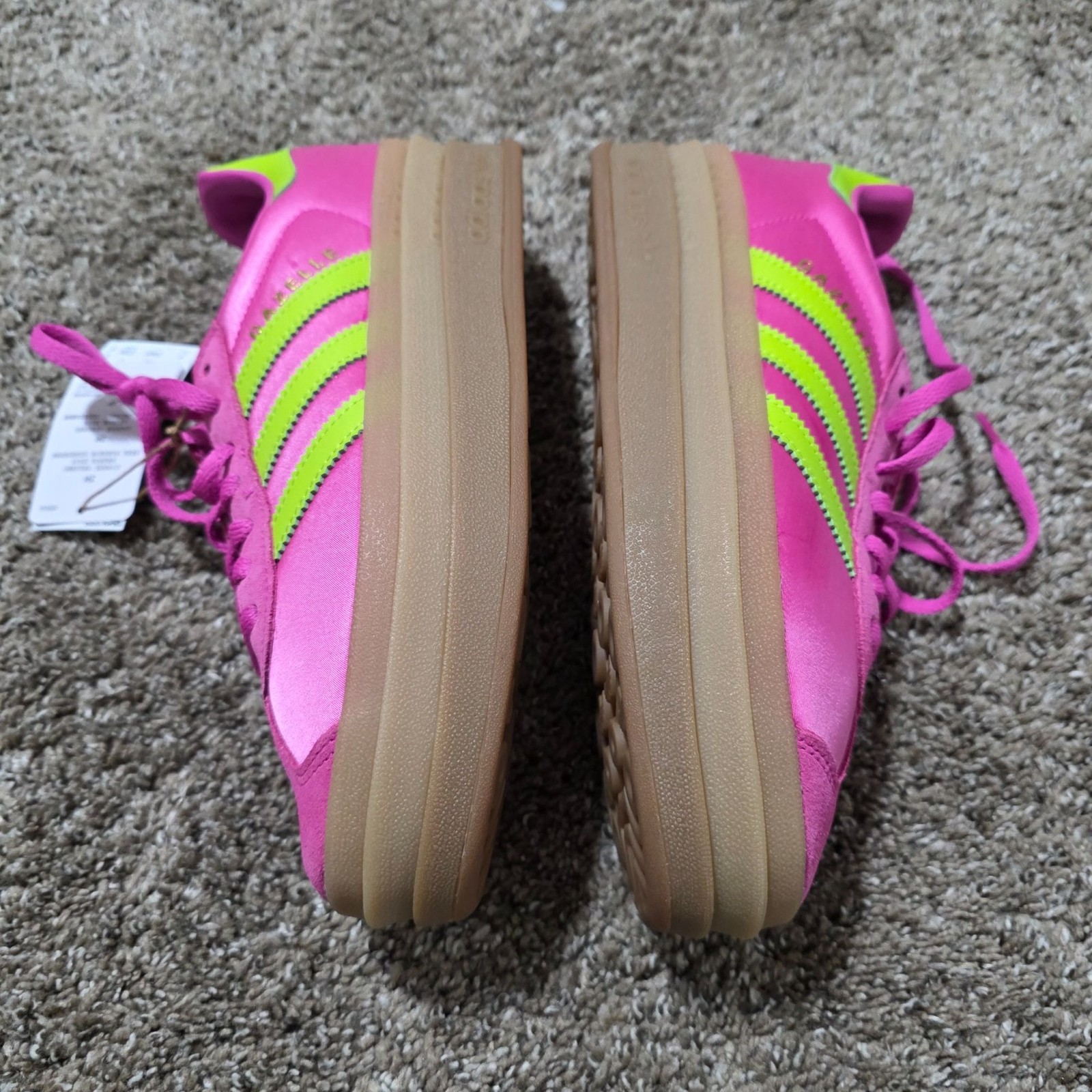 Adidas Gazelle Bold Women’s Size 7 Pink Solar Slime Platform Shoes JI2705 image 6