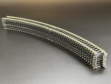 Hornby - OO Gauge - R 607 Nickel Silver 2nd Radius Double Curve x 8