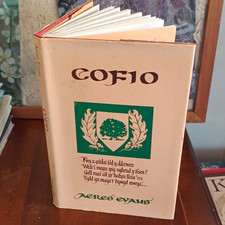Gofio Aeres Evans 1983 Welsh Hardback Poetry Book Inscribed Adults Aeres Evans