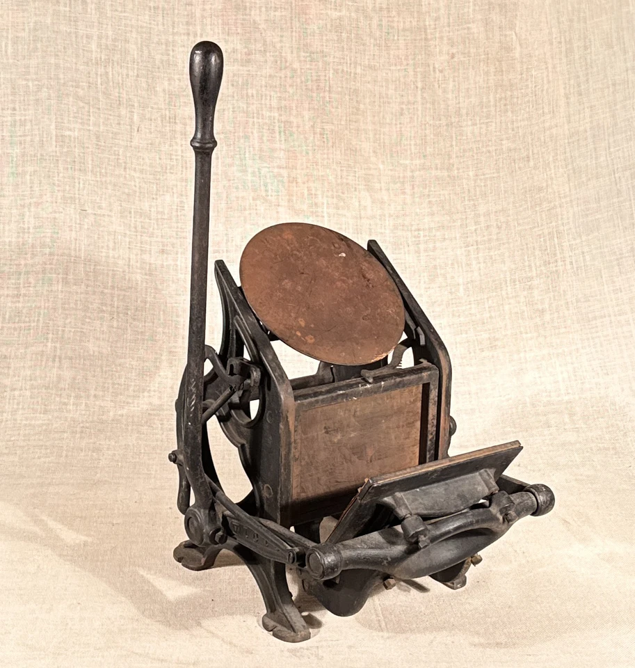 古董 Victor 铸铁印刷机 6×9 带追逐 - 破损手臂 - 200 英里 Del。 — 第 2/4 张图片