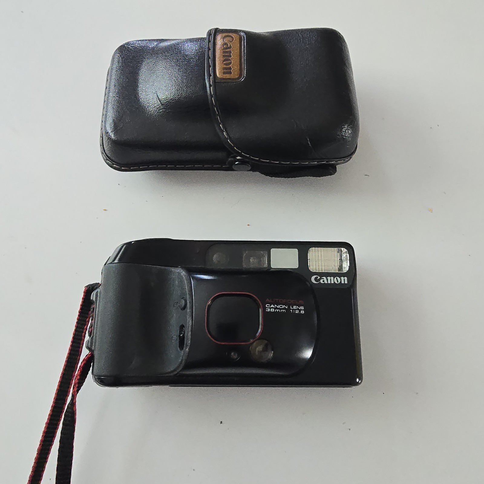 Canon Sure Shot Supreme Film Camera Compact 35mm - Case + Strap