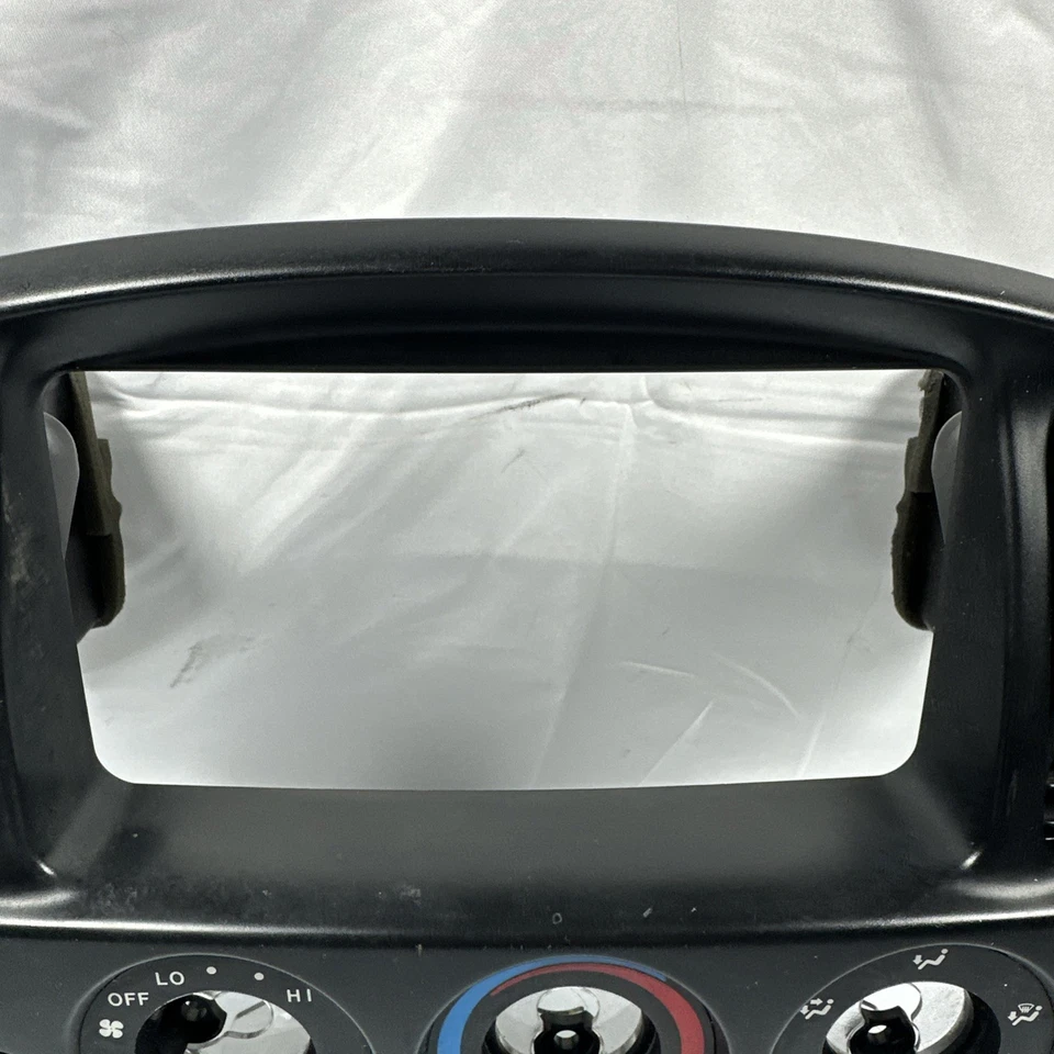 Toyota Tundra 2000-2006 calefacción control de clima aire acondicionado bisel radio moldura ventilaciones OEM Foto 4 de 4