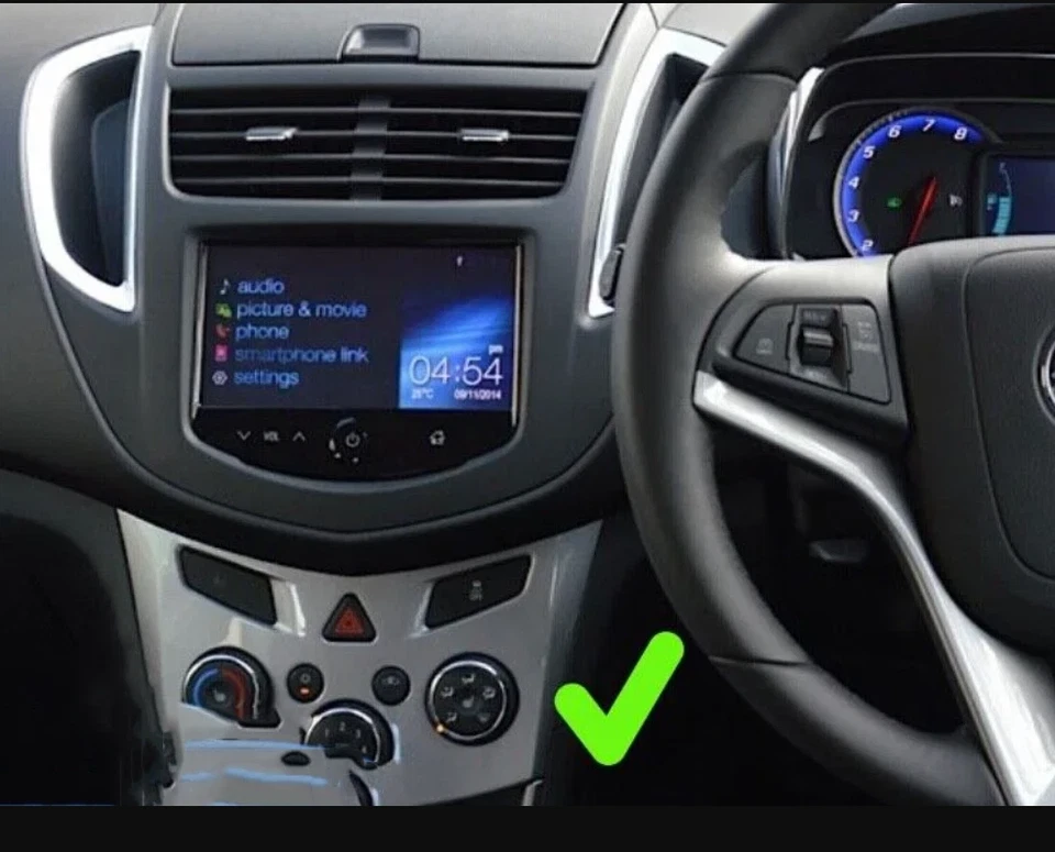 For Holden Trax 13-17 Apple CarPlay Android 14 Car GPS Wifi FM Radio Head Unit - image 3 of 4