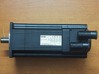 Lenze Servo motor 4.7 Kw. Type: MCS12L41-RS0B0 - Brand New .