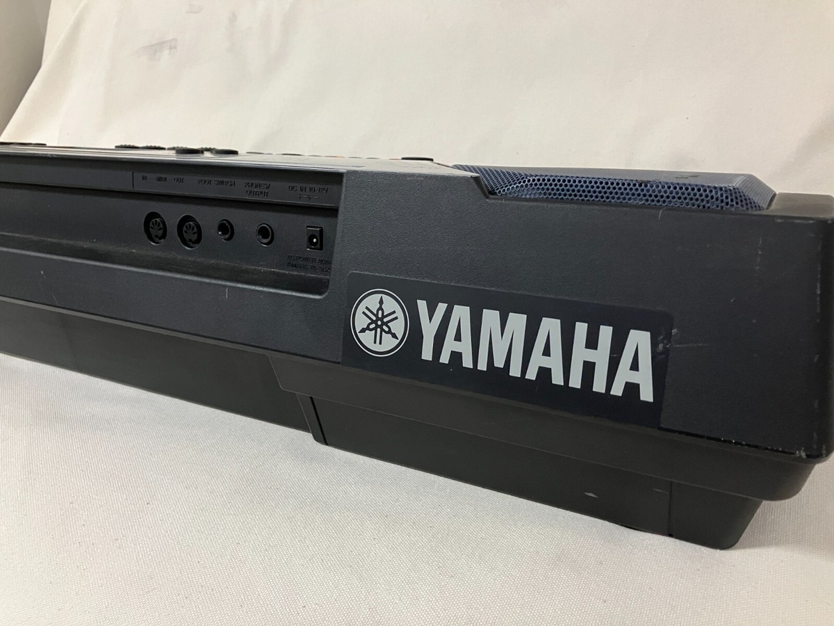 YAMAHA PortaTone PSR-340 Arranger Keyboard Synthesizer 61-key w