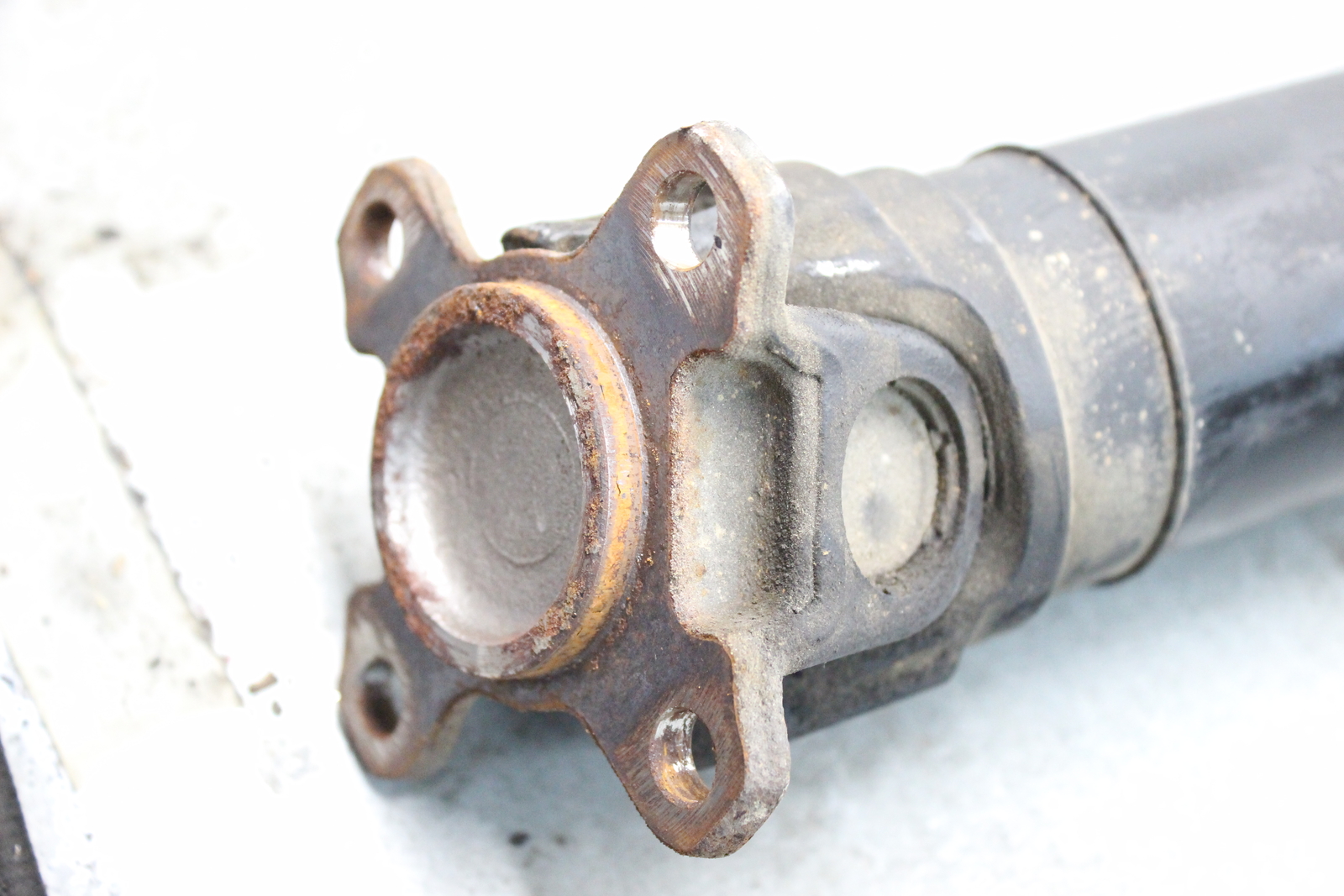 DRIVE SHAFT LINE REAR DRIVESHAFT RWD AUTOMATIC TRANSMISSION BMW E82 07 ...