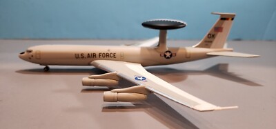 USAF E-3 ''SENTRY'' ''TINKER AFB'' 1:200 SCALE DIECAST MODEL W/ SCALE GEAR & STAND