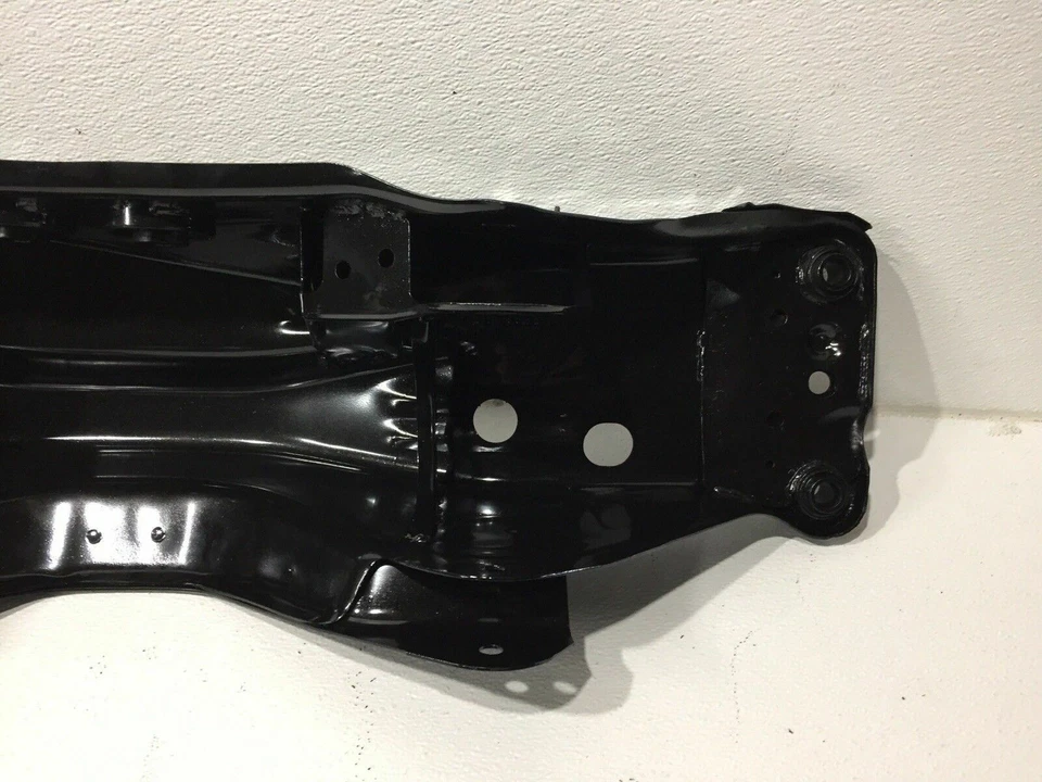  Subaru Forester THRU 5-10-05 2006 travesaño trasero sub bastidor travesaño  Foto 4 de 4