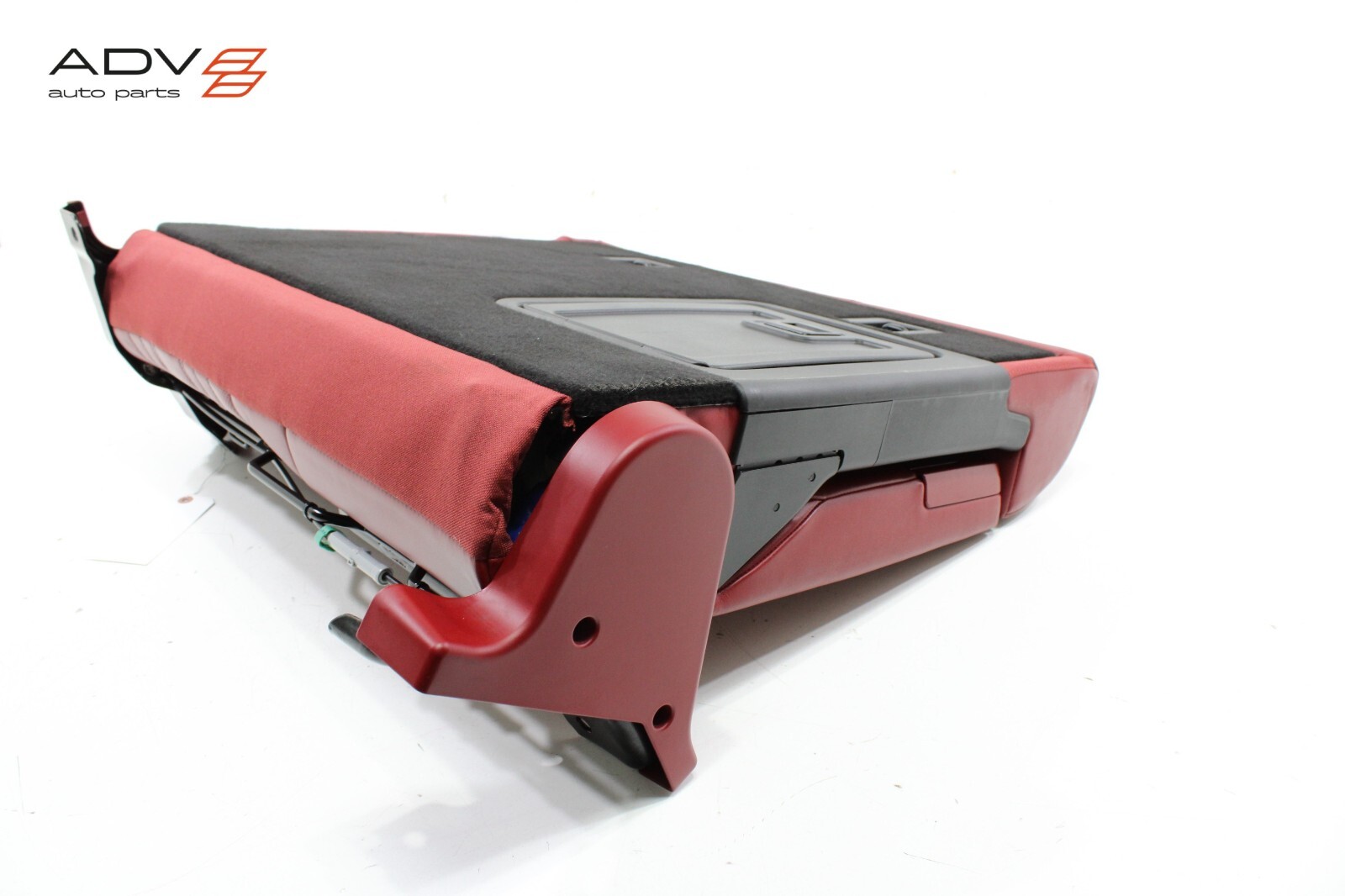 17-20 MASERATI LEVANTE REAR LEFT SIDE UPPER SEAT CUSHION & ARMREST ARM REST OEM