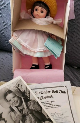 Madame Alexander 79590 Margaret O'Brien Goes to MADCC LE 925 MIB COA, Aut. Pic.
